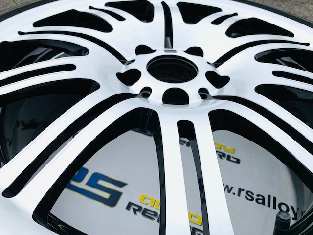 Alloy wheels black